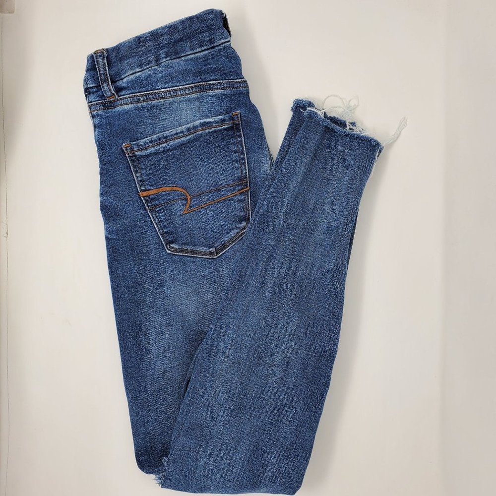 American Eagle Curvy High Rise Jeggings Factory Distressed Raw Hem (WP237)